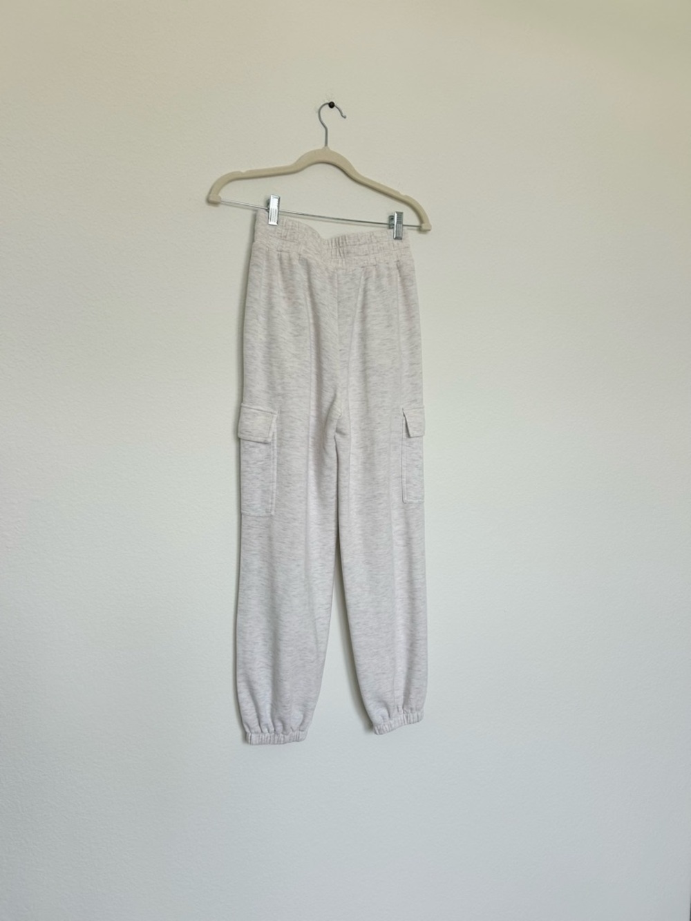 Varley Catherine Half-Zip Sweat & The Cargo Pant Set in Ivory Marl - Picture 12 of 12